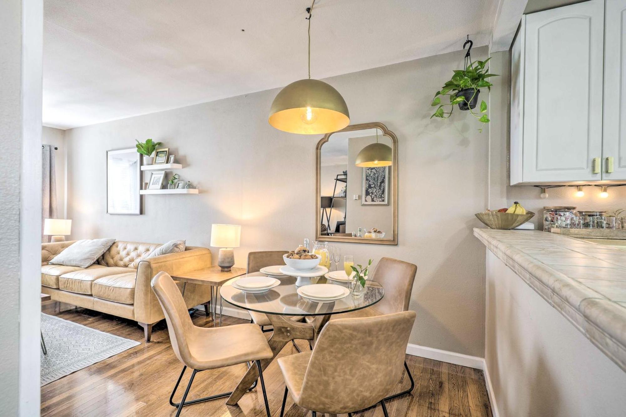Stylish And Modern Burbank Gem With Private Yard! Villa Buitenkant foto