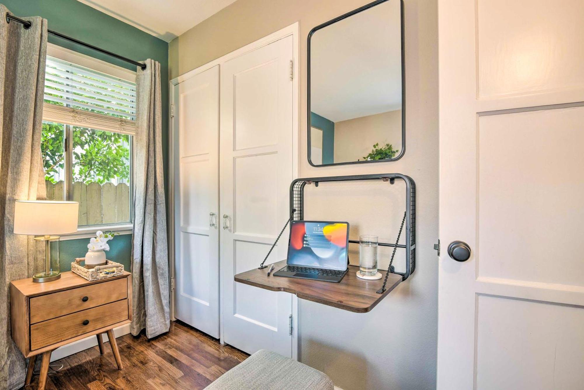 Stylish And Modern Burbank Gem With Private Yard! Villa Buitenkant foto