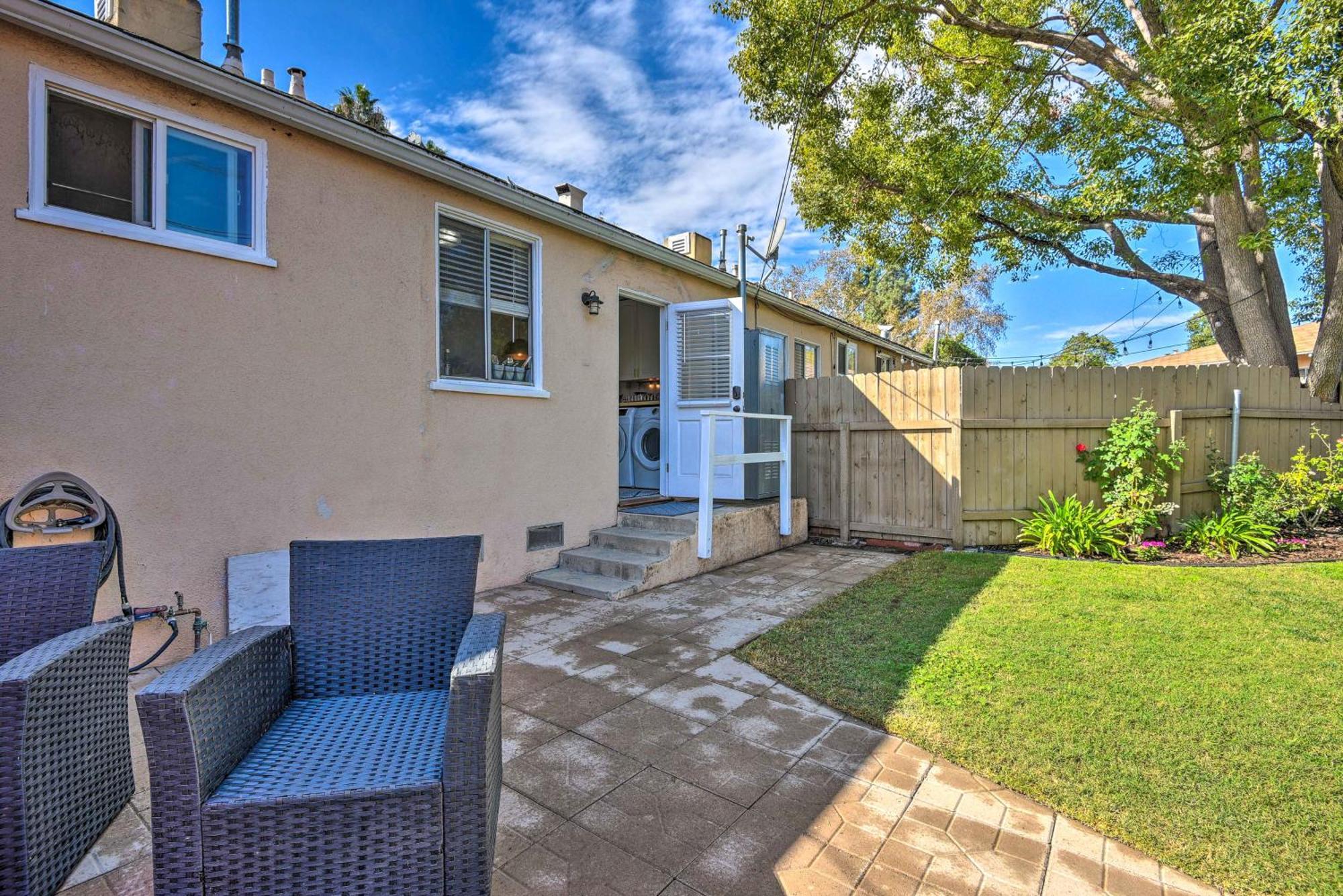 Stylish And Modern Burbank Gem With Private Yard! Villa Buitenkant foto