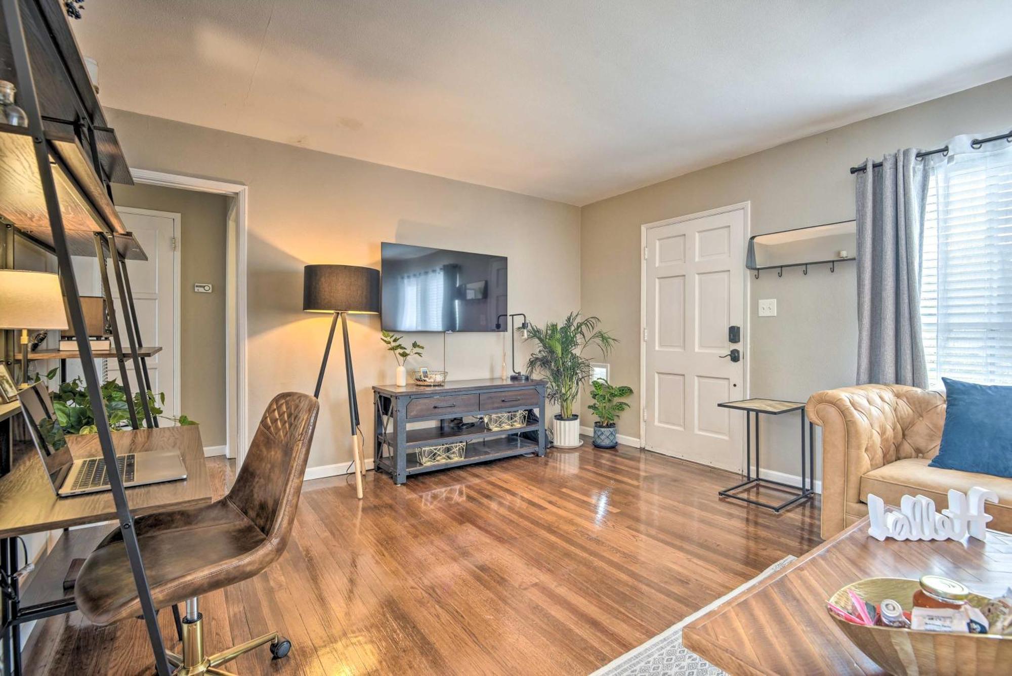 Stylish And Modern Burbank Gem With Private Yard! Villa Buitenkant foto